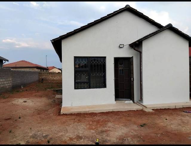3 BEDROOM PROPERTY TO RENT IN PROTEA GLEN